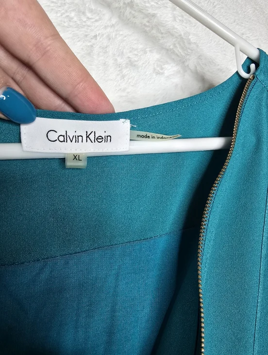 Calvin Klein Teal Sleeveless Blouse XL Gold Zip High Low Top - Picture 4 of 8